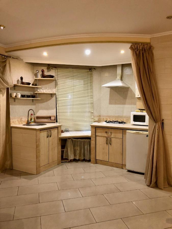 Odelana Apartments Odessa Buitenkant foto