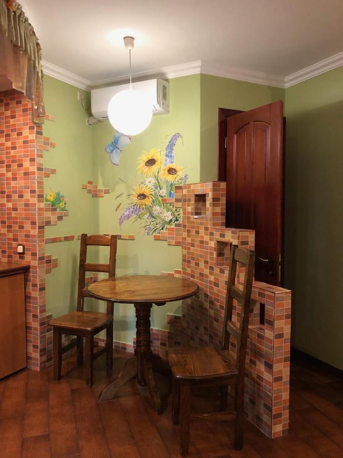 Odelana Apartments Odessa Buitenkant foto