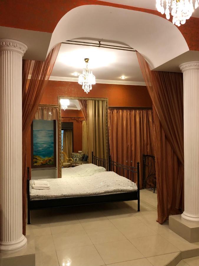 Odelana Apartments Odessa Buitenkant foto