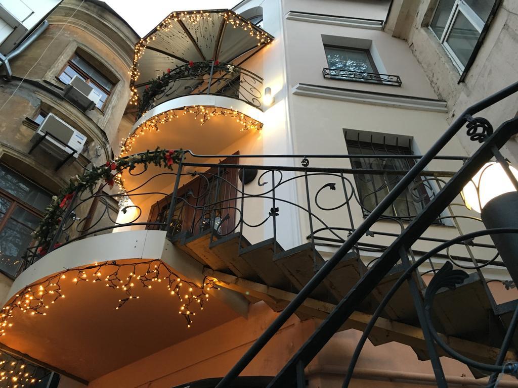 Odelana Apartments Odessa Buitenkant foto
